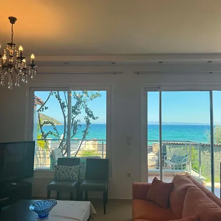 Akti Seafront Vila Marathos (Thessaly)